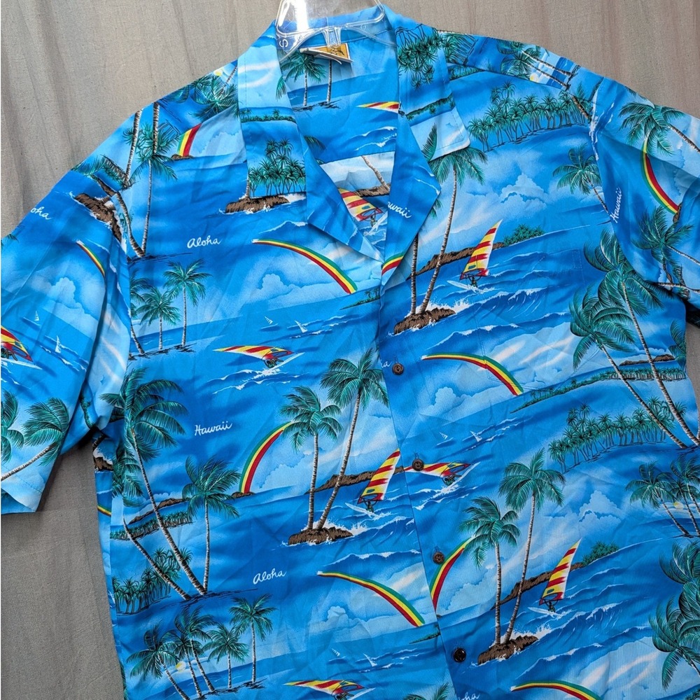 Winnie Fashion Mens 2XL Hawaiian Shirt Blue Rainbow Palm Tree Made in Hawaii